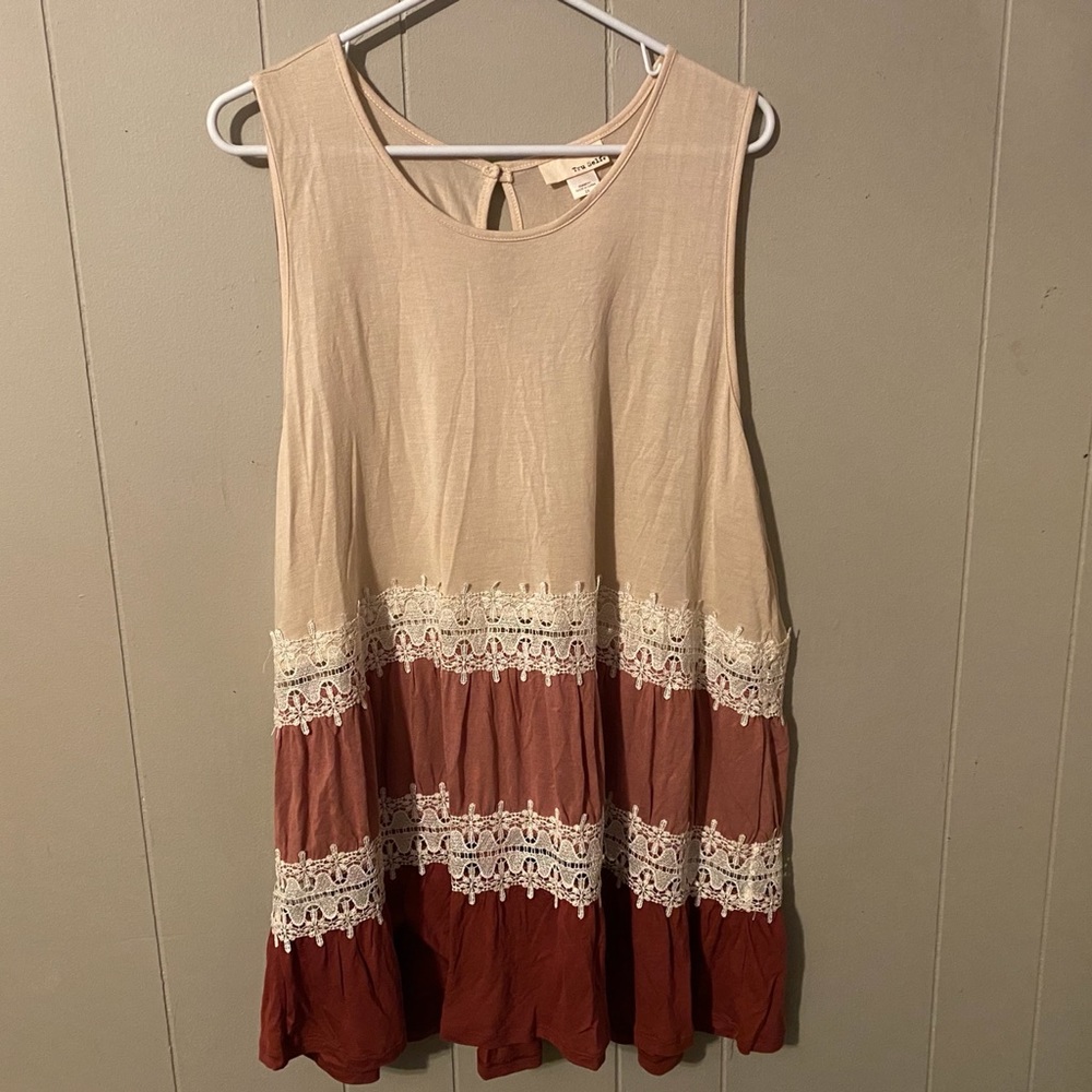 Ruffle tank